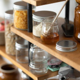 Smooth pudding jar with twist cap (Black Reusable cap) - 5oz D:2.36in W:2.55in H:3.14in - 120 pcs