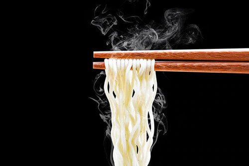 PacknWood Adds 9.5” Eco-Friendly Bamboo Stylish Chopsticks to Food Service Catalog