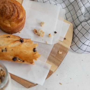 White greaseproof sandwich bag with crystal window - L:12.2in W:4.3in H:1.6in - 1000 pcs