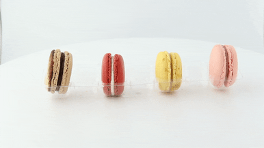 Insert for 7 Macarons (1x7) with Clip Closure - D:1.85in L:8.4in W:2.4in 0.8in - 150 pcs