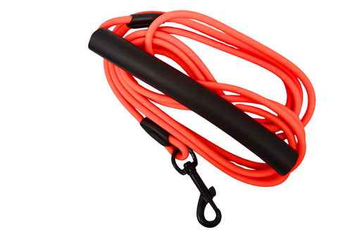 An image of Waterproof Lightweight PVC Dog Leash - Large (Various Colours) from Best Before Its Gone, we stock products near or past their best Before Date.