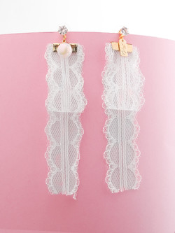 Rhinestone Detail Lace Drop Earrings