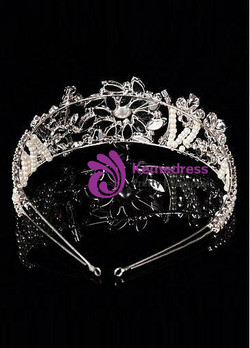 In Stock Sparkling Silver-plated Alloy Tiara With Rhinestones & Pearls