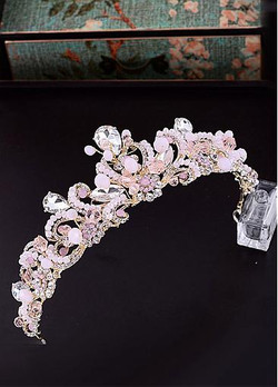 In Stock Stunning Alloy Wedding Tiaras With Rhinestones