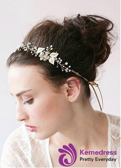 Wedding Hair Jewelry With Rhinestones & Pearls beautiful