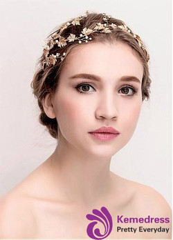 Pretty Alloy Wedding Hair Jewelry With Pearls