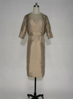 Advanced Lace Knee Length Mother of the Dresses Sheath Formal Evening Dresses