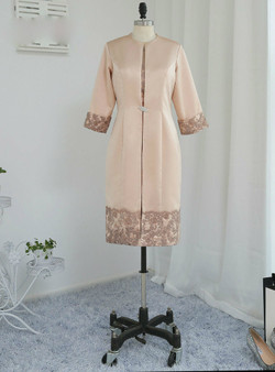 Stylish 2017 Mother Of The Bride Dresses Sheath With Jacket Satin Lace Applique