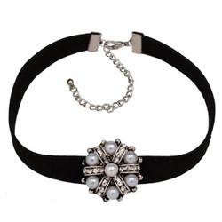 Cheap Pearl And Rhinestone Pendant Choker Necklace