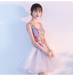 Straps Sexy Illusion  Ball Gown Prom Dresses Short 2017 V-neck Shoulder