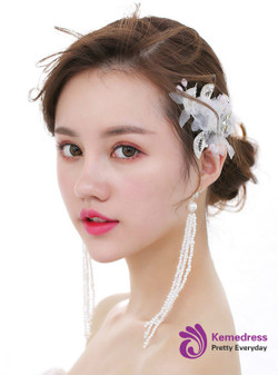 2017 ears hang white silk yarn fan shape long ears hang a wedding