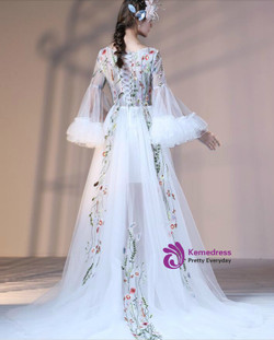 White Tulle Long Sleeve Prom Dresses with Embroidery Banquet Party Gowns