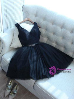 Black V-neck Short/Mini Prom Dress Juniors Homecoming Dresses