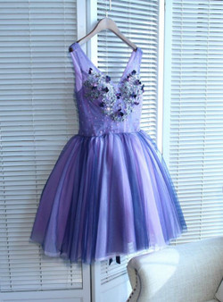 V-Neck Short/Mini Prom Dress Juniors Homecoming Dresses