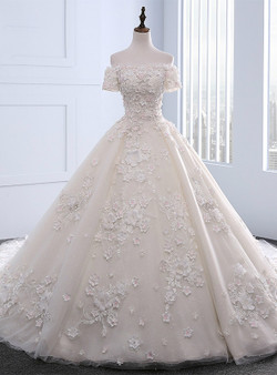 Stunning 2017 Unique Boat Neck Ball Gown Wedding Dresses Long Train With Flowers Beading