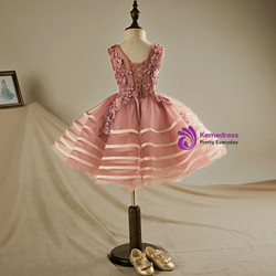 Flower Sequins Girl Dresses 2017 Puffy Long Sleeve V-Neck Lace Beaded Appliques Girls