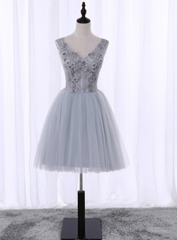 In Stock:Ship in 48 hours Gray V-neck Knee Length Homecoming Dress