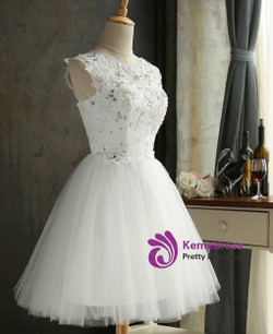 In Stock:Ship in 48 hours White Tulle Appliques Homecoming Dress