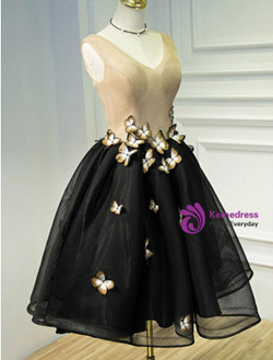 In Stock:Ship in 48 hours Black V-neck Organza Homecoming Dress