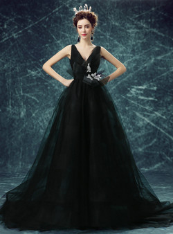 In Stock:Ship in 48 hours Black Ball Gown Tulle V-neck High Waist Prom Dress