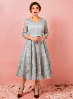 Plus Size Gray Lace Short Sleeve Tea Length Prom Dress