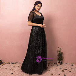 Plus Size Black Short Sleeve V-neck Prom Dress