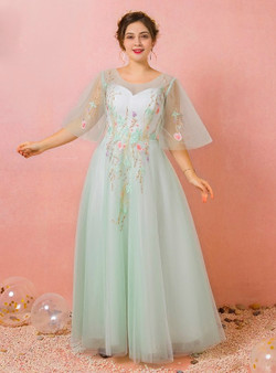 Plus Size Green Embroidery Tulle Backless Prom Dress