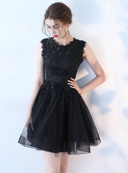 In Stock:Ship in 48 hours Black Lace Knee Length Homecoming Dress