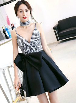 In Stock:Ship in 48 hours Spaghetti Straps With Bow Homecoming Dress