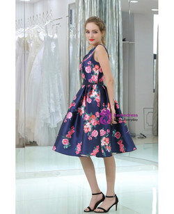 Straps Short Blue Floral Print Beaded Backless Homecoming Dress