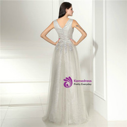 Graceful Gray V-neck Tulle Sequins Bling Bling Appliques Prom Dress