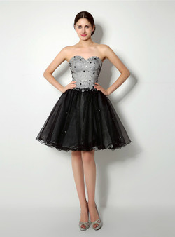 Short Black Tulle Sweetheart Knee Length Homecoming Dress