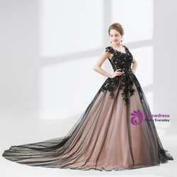 Black Tulle Ball Gown Appliques Sleeveless Prom Dress