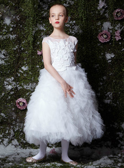 In Stock:Ship in 48 Hours White Tulle Appliques Tea Length Girl Dress