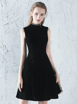 In Stock:Ship in 48 Hours High Neck Velvet Homecoming Dress