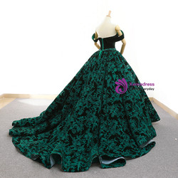 Vintage Green Lace Ball Gown Off The Shoulder Backless Wedding Dress