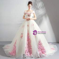 In Stock:Ship in 48 Hours Ligth Champagne Appliques Wedding Dress