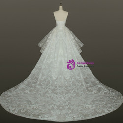 Brilliant White Ball Gown Lace Backless Wedding Dress With Train