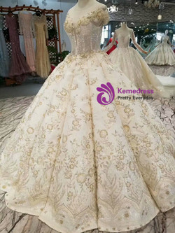 Champagne Ball Gown Lace Appliques Cap Sleeve Backless Wedding Dress With beading