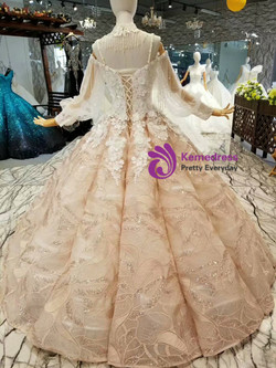 Champagne Ball Gown Sequins Spaghetti Straps Appliques Wedding Dress With Pearls
