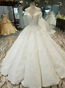 White Ball Gown Lace Appliques Off The Shoulder Floor Length Wedding Dress