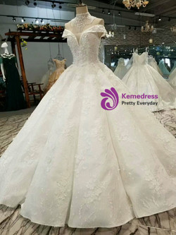 White Ball Gown Lace Appliques Off The Shoulder Floor Length Wedding Dress