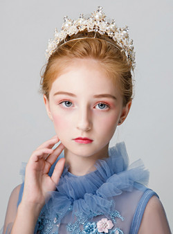 Shop 2019 Long & Short Children's Hair Accessories Crown Tiara Rhinestones With Factory Price From Kemedress