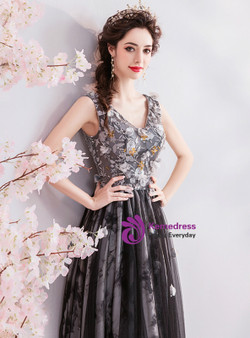 Shop 2019 Long & Short In Stock:Ship in 48 Hours Black Tulle V-neck Appliques Prom Dress With Factory Price From Kemedress
