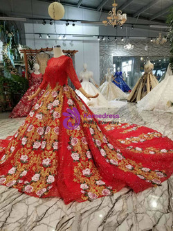 Shop 2019 Long & Short Red Ball Gown Sequins Embroidery 3/4 Sleeve Wedding Dress With Long Train With Factory Price From Kemedress