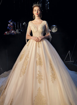 Romantic Champagne Tulle Lace Appliques Short Sleeve Beading Wedding Dress