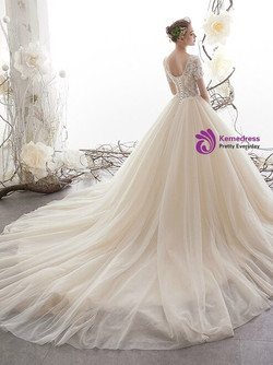 Gorgeous Champagne Ball Gown Tulle Short Sleeve V-neck Appliques Wedding Dress With Beading