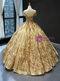 Gorgeous Gold Ball Gown Sequins Off the Shoulder Floor Length Quinceanera Dresses