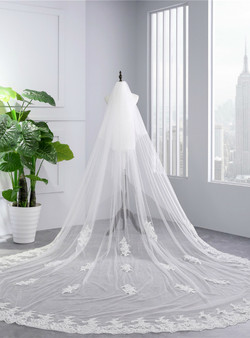 In Stock:Ship in 48 Hours White Tulle Lace Appliques Long Bride Wedding Veils