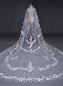 In Stock:Ship in 48 Hours Brides White Tulle Appliques Wedding Veils